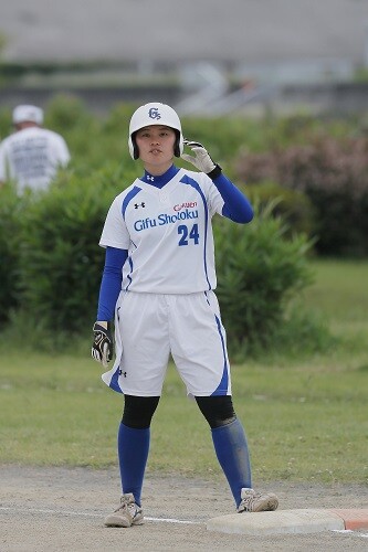 21 6 26 ソフトボール東海地区大学選手権 岐阜聖徳学園vs中京学院 Crescendo ソフトとバレーの美女を探せ