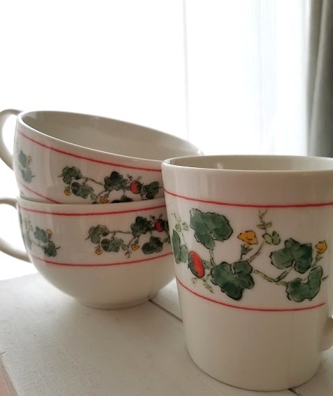 六花亭のマスキングテープがかわいい 六花亭愛について語る 洋服を作る人 Crochetpicot