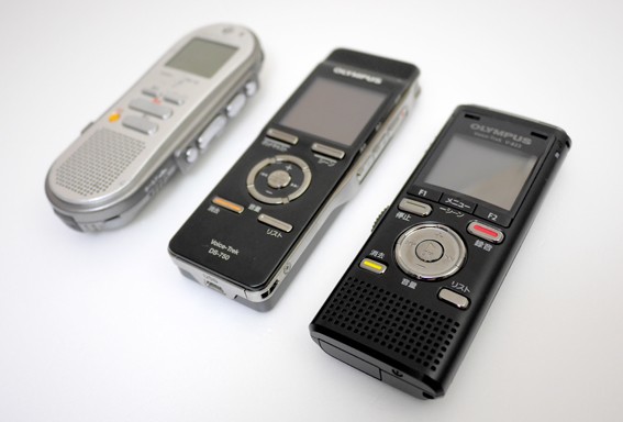 中古 OLYMPUS V-823 ボイストレック ICレコーダー オーディオ機器 S3929647 | OLYMPUS ICレコーダー VoiceTrek 8GB リニアPCM対応 MicroSD対応 BLK ブラック V-823 |  OM SYSTEM⁄オリンパス | ボイスレコーダー