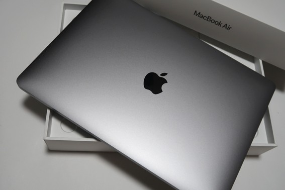 13インチ Macbook Air I M Never Being Boring