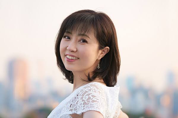 悲報 林原めぐみさん 人気絶頂期にファンを集めて結婚発表してしまう 気になる芸能まとめ