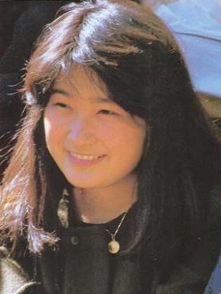 画像 眞子さま佳子さまの母親の紀子さまの若い頃がアイドル級に可愛いｗｗｗ 気になる芸能まとめ