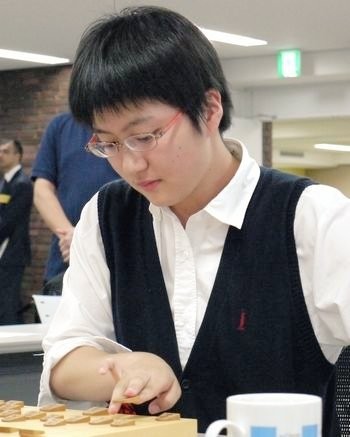 画像 女流棋士の香川愛生さん 芋っぽい見た目から垢抜けて美少女に変貌 気になる芸能まとめ