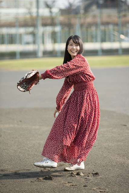 芸能 女優 小玉百夏 イチローとcmで共演する 最速１０４キロ 気になる芸能まとめ