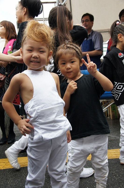 岸和田だんじりの子供たち 船と花と風景と