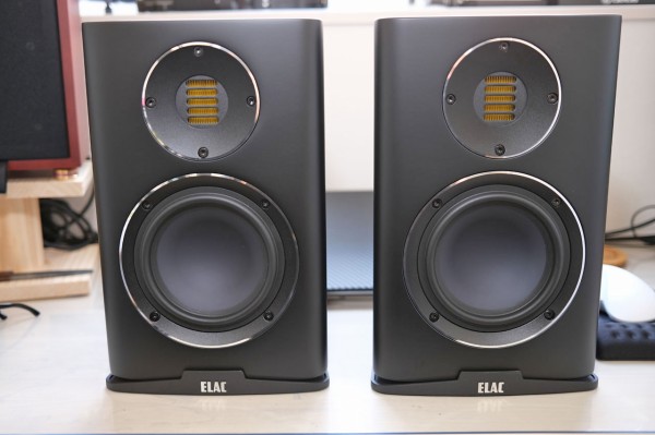 スピーカー・ウーファー ELAC CARINA BS243.4 Amazon | Elac Carina BS243.4 シェルフスピーカーペアサテン