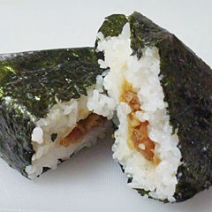 海老天むす コンビニおにぎりの具 種類 値段 カロリー 評価がわかるブログ びにぎり 海老天むす コンビニおにぎりの具 種類 値段 カロリー 評価がわかるブログ びにぎり