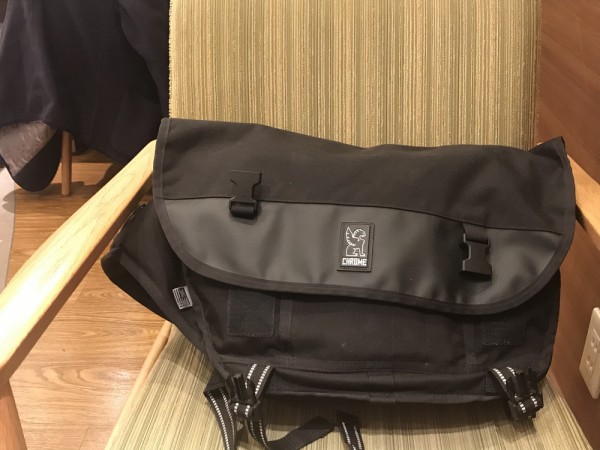 値下 希少 CHROME CITIZEN 迷彩カーキ メッセンジャーバッグ 大型 値下 希少 CHROME CITIZEN 迷彩カーキ メッセンジャーバッグ 大型