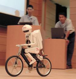 技術の発展がもたらす未来形 : サイクルロード ～自転車への道