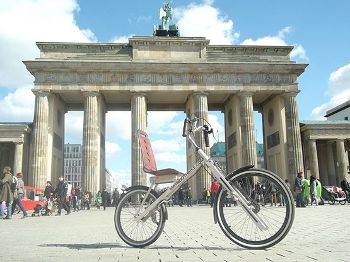 自転車の魅力を増やす人たち : サイクルロード ~自転車への道