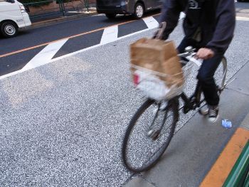 まちがいを認めて改めるべき サイクルロード 自転車への道