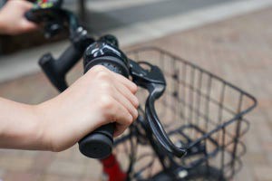 事故や犯罪を防いでいく為に サイクルロード 自転車への道