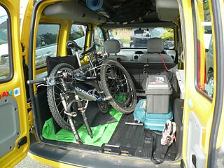 続 続 続 カングーに自転車を積む Cyclife