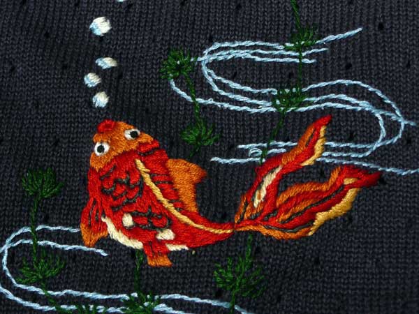 新品未使用 リリーブラウン×ケイタマルヤマ 半袖ニット 金魚刺繍 新品未使用 リリーブラウン×ケイタマルヤマ 半袖ニット 金魚刺繍