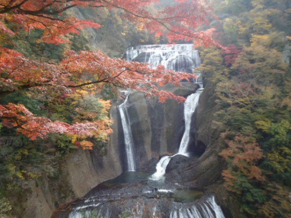 袋田の滝 永源寺 の紅葉が見頃です 大子町観光協会 Staff Blog