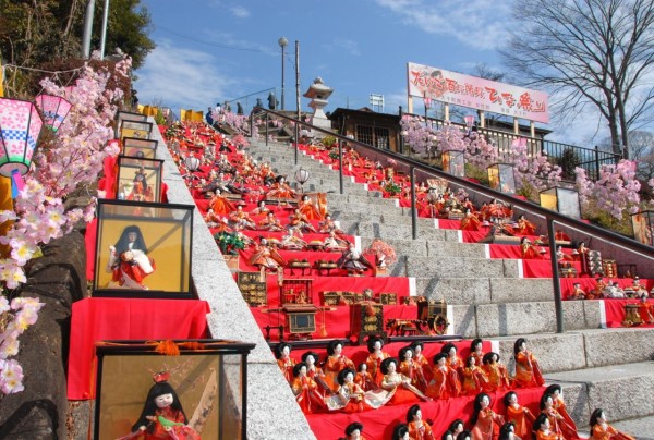 ３月３日は 百段階段でひなまつり 開催 大子町観光協会 Staff Blog