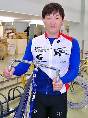 高知競輪「F1・松村憲・松村信定土佐の親子鷹杯」はあす（1日）準決