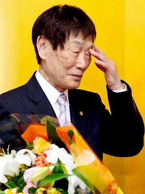 ボート】73歳の大レジェンド加藤峻二が引退！ : 「新吾捕物帳」三番