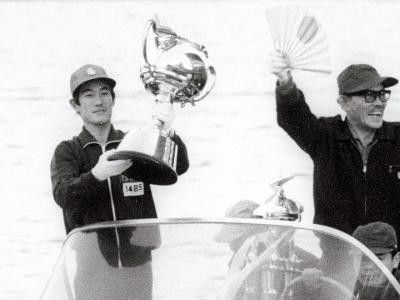 ボート】73歳の大レジェンド加藤峻二が引退！ : 「新吾捕物帳」三番