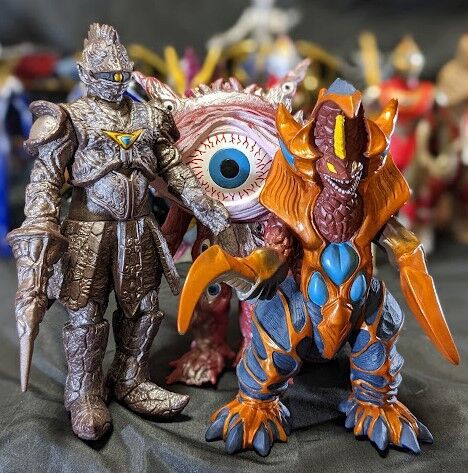 ウルトラマンガイア&登場怪獣・宇宙人(バンダイ)ソフビ ウルトラマンガイア&登場怪獣・宇宙人(バンダイ)ソフビ