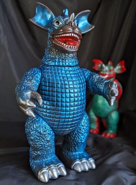 ジャイアント＆スタンダード・バラゴン（ブルマァク復刻・マルサン