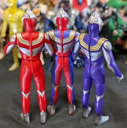 ウルトラマンティガ＆登場怪獣・宇宙人（バンダイ）ソフビフィギュア34体セット ウルトラマンティガ＆登場怪獣・宇宙人（バンダイ）ソフビフィギュア22