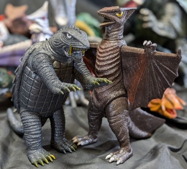 昭和～平成ガメラ＆登場怪獣（バンダイ）＆ビッグサイズソフビ他17体