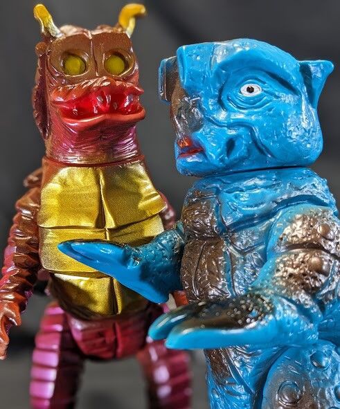 キーラ＆サイゴ ウルトラマン登場怪獣（ブルマァク復刻）ソフビ2体
