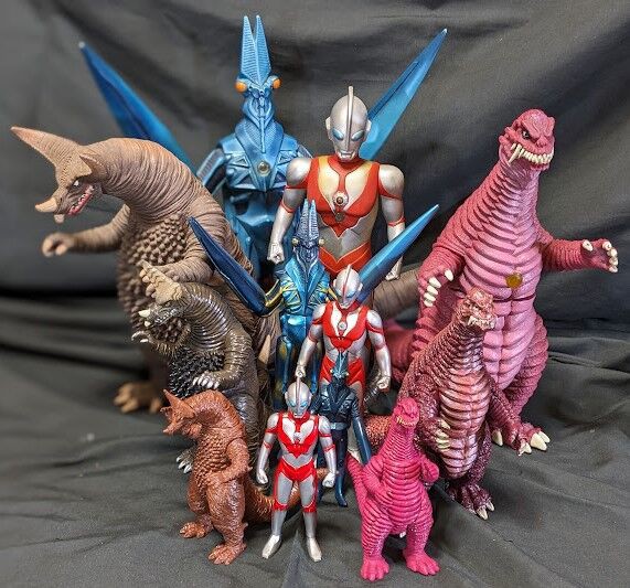 ウルトラマンパワード＆登場怪獣・宇宙人（バンダイ）ソフビフィギュア９体セット＋1 ウルトラマンパワード＆登場怪獣・宇宙人（バンダイ）ソフビフィギュア