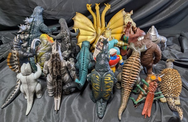 昭和ゴジラ東宝チャンピオンまつり（バンダイ）ソフビフィギュア 19体