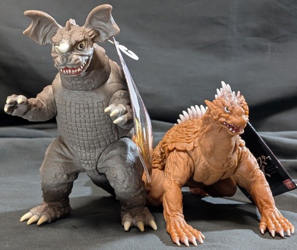 バラン＆バラゴン（バンダイ）タグ付ムービーモンスターシリーズ2体