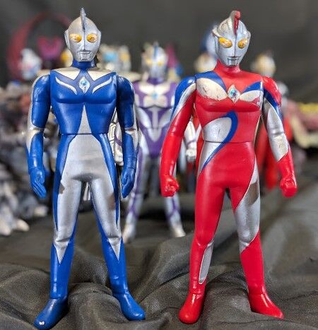 ウルトラマンコスモス＆登場怪獣・宇宙人（バンダイ）ソフビフィギュア
