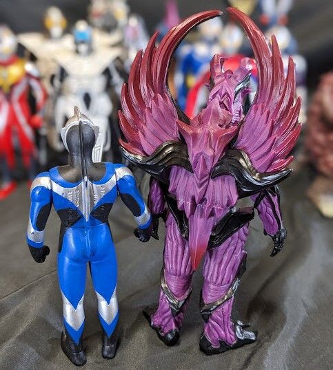 ウルトラマンコスモス＆登場怪獣・宇宙人（バンダイ）ソフビフィギュア