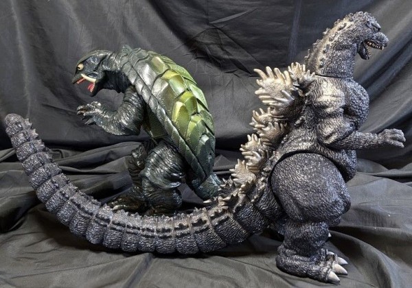 平成ゴジラ1991 ＆ガメラ1995 ビッグスケールソフビ（バンダイ）2体