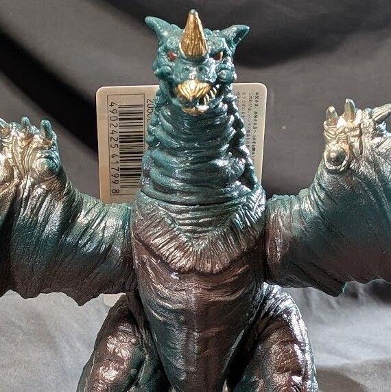 チャンドラー「ウルトラマンパワード」登場（バンダイ）タグ付 ソフビ