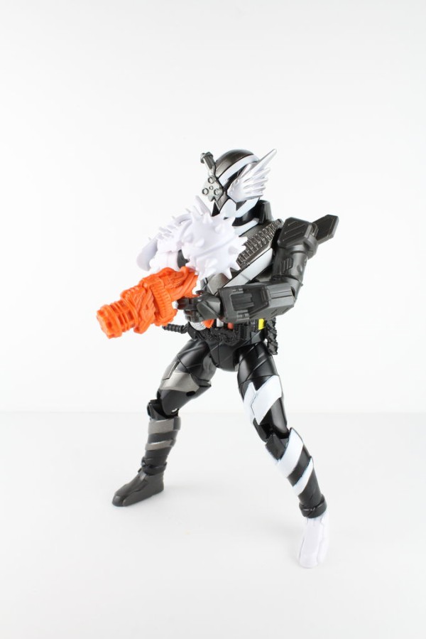 レビュー】BCR(ボトルチェンジライダーシリーズ)05 仮面ライダービルド