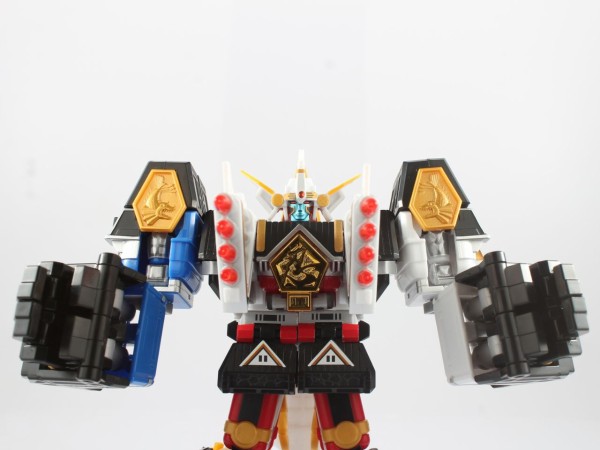 レビュー】スーパーミニプラ 忍者合体 無敵将軍 : dark's toy