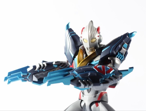 SHFiguarts ウルトラマンエックス　ゴモラアーマーセット フィギュアーツ S.H.Figuarts ウルトラマンエックス ＆ ゴモラアーマーセット