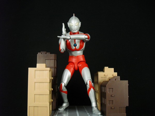 レビュー】S.H.フィギュアーツ ウルトラマン 50th Anniversary