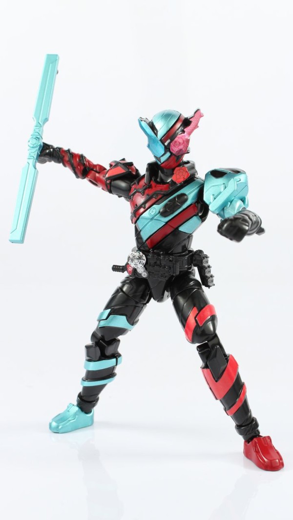 仮面ライダー 装動 創動 その他 フィギュア まとめ売り ビルド エグゼイド 等 レビュー】創動 仮面ライダービルド BUILD9 Feat.装動 仮面ライダー