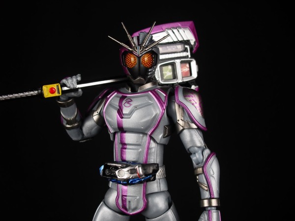 S.H.フィギュアーツ 仮面ライダーチェイサー(魂ウェブ商店限定) w17b8b5 Amazon.co.jp: S.H.フィギュアーツ 仮面ライダーチェイサー(魂