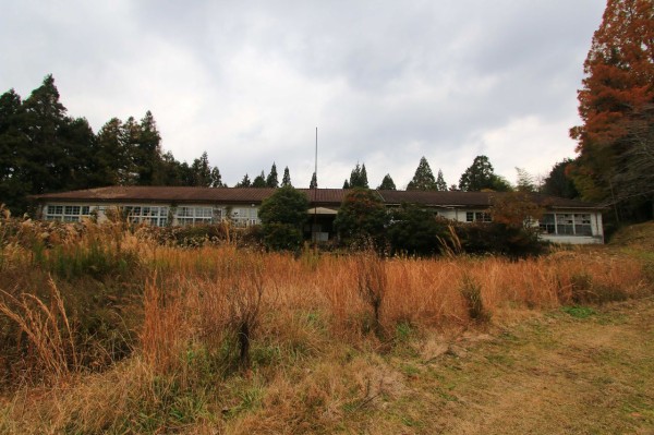 廃墟旅 三瀬川小学校 バスターズの非日常と廃墟の日々