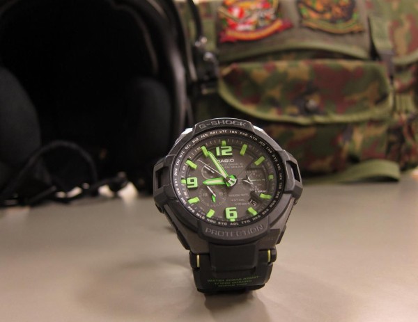 パイロット以上にタフな『G-SHOCK SKY COCKPIT GW-4000』 : また杖が