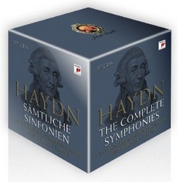 延期に次ぐ延期、ラッセル・デイヴィス＆シュトゥットガルト室内管の