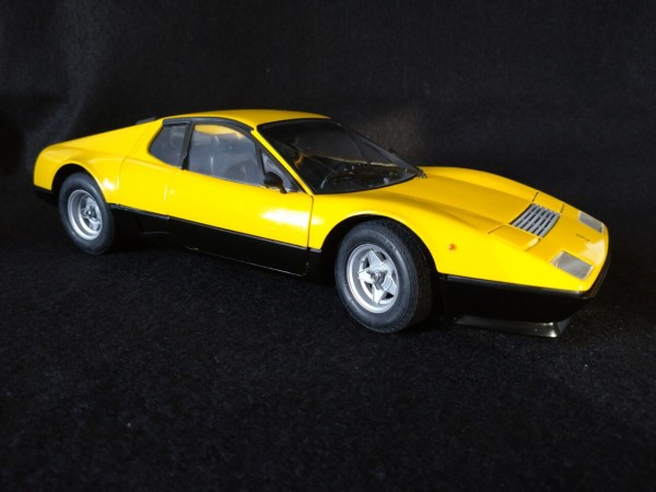 フジミ　Ferrari 1/16　512BB Building a Classic Ferrari: The Ferrari BB 512 Berlinetta Boxer by