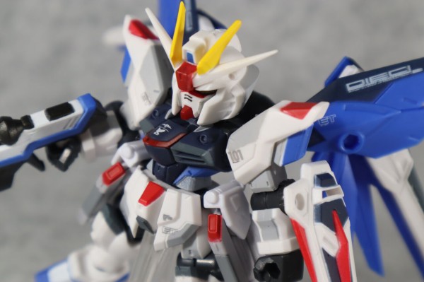 ガンダム モビルスーツアンサンブル EX フリーダムガンダムver.GCP : 何かブンドド