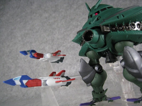 ガンダムコンバージ Ex29 ビグ ザム コア ブースター 何かブンドド