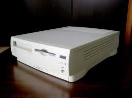 私が愛したMac達 その3 LC630 始めての総天然色 : でくのぼうぷれす