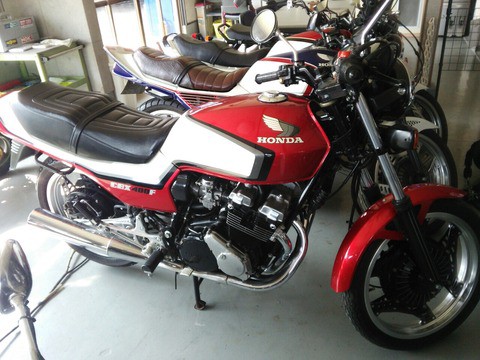 CBX400F CBX550F 赤ソリタンク Yahoo!オークション - フル国内物/CBX400F/整備済み/昭和57年