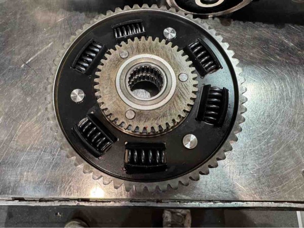 CBX400F クラッチハウジング リビルト済み CBX400F クラッチハウジング リビルト済み - メルカリ